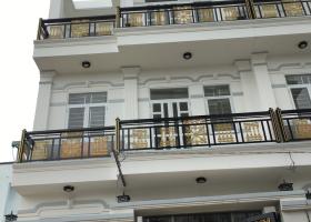 Bán nhà mới 2 lầu, sân thượng gần cầu Phú Xuân, sổ hồng riêng, giá hấp dẫn 3102685
