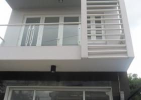 Bán gấp nhà 3 tầng MT đường Hùng Vương Q.5 DTCN: 4x15m, lề đường rộng 10m giá cực rẻ 3471894