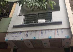Bán căn hộ dịch vụ Phường bến Thành, Quận 1, diện tích 11 x 17m, nhà 1 trệt, 4 lầu, thang máy 3599934