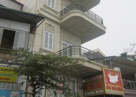 Bán gấp nhà MT Nguyễn Chí Thanh, P. 9, Quận 5, DT: 4m x 22m, 4 lầu 3637058