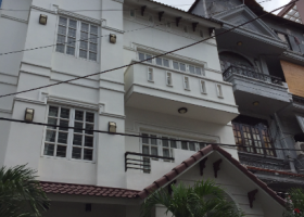 Bán nhà khu Vip 7A Thành Thái quận 10 , 2 lầu sân thượng (4.6x18) giá bán 9.4 tỷ. 3666109