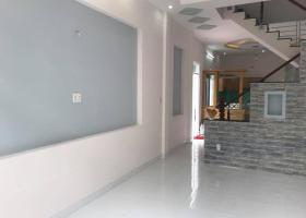 Cần bán gấp nhà mới xây, đúc thật, sổ hồng, 1 trệt 2 lầu sân thượng tại Phước Kiển, Nhà Bè 4228784