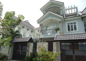 Bán nhà biệt thự đường Lê Văn Huân, DT 7x30m, 3 lầu, giá 22.5 tỷ 4735333