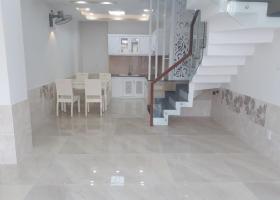 Nhà bán hẻm xe hơi CMT8, Quận 10, DT 6x18m, giá 9.5 tỷ, CHDV thu nhập 40tr/th 5101358