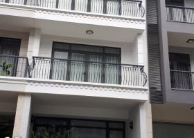 Bán nhà đẹp, 3 lầu, mới xây, có thang máy, KDC Him Lam, phường Tân Hưng, quận 7 5101712