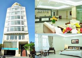 Bán khách sạn 7 lầu mặt tiền đường Nguyễn Thị Thập thu nhập 1,2 tỷ/th 5222218