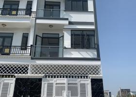 Cần bán nhà mới hẻm 2177 Huỳnh Tấn Phát, Nhà Bè, DT 5,2x10m, 3 lầu, sân thượng. Giá 4,35 tỷ 5365263