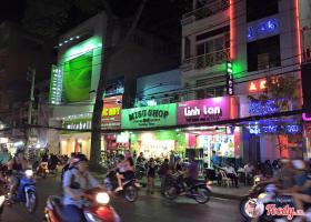 Bán nhà măt tiền khu chợ điện tử Nguyễn Kim phường 6 quận 10. 5,2 x 11 đang cho thuê 40 triệu. 5932202