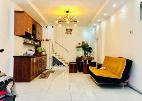 Bán nhà đường  Lê Quang Định .trêt,lững ,2 Lầu ,ST. DT 6.35x12m .Giá 7 tỷ 500 triệu . 6042382