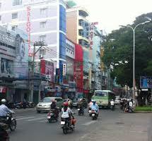 Cần bán nhà MT Calmette, phường Nguyễn Thái Bình, quận 1, thu nhập 150 triệu/ tháng giá 42 tỷ LH: 0906413178  6108582