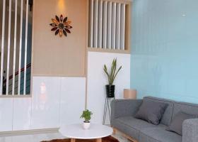 Bán gấp nhà MT Phan Văn Trị, p2,q5, gần Nguyễn Văn Cừ, Giá: 15 tỷ. 6116119