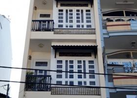 Chủ kẹt vốn bán nhà 3 lầu hồng lạc (4.5 x 13.5) 62m2 P. 11, Q.Tân bình. Giá 6.2 Ty TL 6135525
