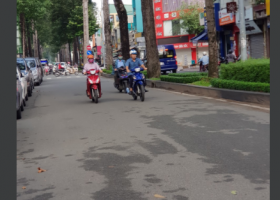 Cần tiền bán gấp nhà 2 Mặt tiền Nguyễn Chí Thanh; 5,62m x 19m, nở hậu 8,2m, tổng dtcn 95 m2. 6498977