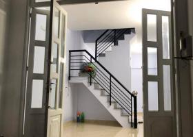 Bán gấp nhà đường Trần Bình Trọng, quận 5, giá cực mềm chỉ 4.850 tỷ, rẻ hơn thị trường lên tới 1 tỷ, LH:0915190011 6845542