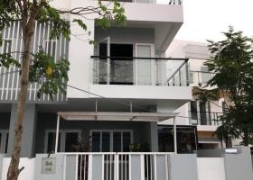 Chính chủ bán căn nhà phố Mega Village khang điền 5x15 giá tốt nhất. Đã có sổ hồng riêng. Gọi 0982667473 6889603