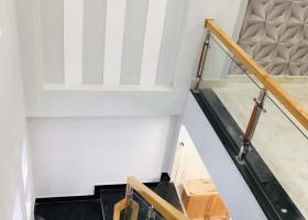 Bán Nhà Phố Cao Cấp Mặt Tiền Sổ Hồng Hoàn Công, Sân Xe Hơi, Giáp Làng Đại Học 6935143