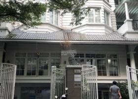 Bán biệt thự tuyệt đẹp Saigon Pearl, view sông Sài Gòn và hồ bơi, sổ hồng chính chủ. 0973588999 6999980