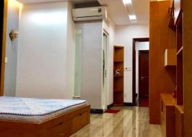 Bán gấp  MT đường Quang Trung, DT 4,25x27m, 3 tầng, giá 15,5 tỷ, LH 0919818429 7052517
