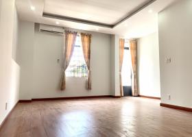 BÁN NHÀ MẶT TIỀN 3/2, Q10 NGAY VÒNG XOAY DÂN CHỦ, HĐ THUÊ 100TR, GIÁ 38 TỶ LH 0933350305 7071889