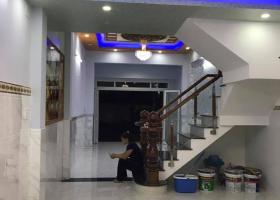 Cần bán gấp nhà hẻm nhựa 12m Kinh Dương Vương, DT lớn: 4x20m (nở hậu), chỉ 7.5 tỷ, LH:0915190011 7082463