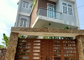 Cần bán căn nhà mặt tiền đường phạm Văn Đồng; 3 lầu; 22 tỷ 7221756