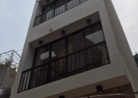 Bán nhà HXH đường 3/2, quận 10, DT 3.4x14m, nhà 2 lầu giá 9.5 tỷ. LH 0917.185.096  7238586