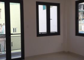 Bán nhà MT bạch đằng,phường 15, Q.bình thạnh. 5,4m x 18,3m Trệt + lửng, 6 lầu, ST 7246406