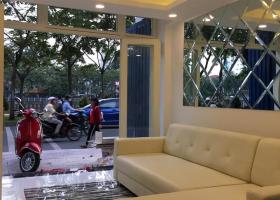 Chủ MT đường Số 10 kinh doanh cực tốt giáp rạp phim 7258556