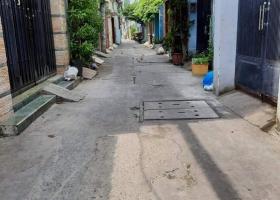 Bán nhà hẻm 130 Hồ Bá Kiện, Quận 10, 40m2, 3 tầng 7289381