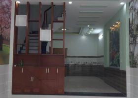 Bán nhà hẻm 130 Hồ Bá Kiện, Quận 10, 40m2, 3 tầng 7289381
