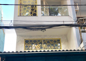 Giá rẻ! Chỉ 12 tỷ sở hữu ngay Mặt tiền đường Bình Phú, với diện tích 4x21m, thấp hơn thị trường 3 tỷ, cần bán gấp 7323640