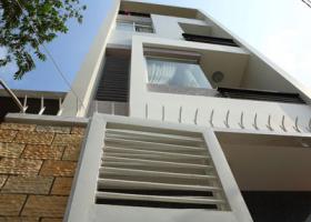Nhà mặt tiền 839/ * đường Lê Hồng Phong, Q10 (5.3  x 10m) 3 lầu. Giá 13 tỷ . 7362660
