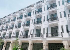 Cần bán gấp căn shophouse mới xây mặt tiền đường ngay chợ phường Thạnh lộc  , Q. 12. 7397200