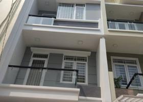 Bán Gấp MT đường Nguyễn Trãi, Phường 2, Quận 5, gần ngã tư Trần Bình Trọng., Giá Chỉ 22 tỷ  7484535