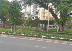 Bán đường mặt tiền đường Bạch Đằng, đối diện công viên Gia Định DT:4x25  giá 21,5 tỷ  7490350