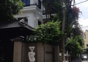    Chính chủ Bán biệt thự Đường Nguyễn Đình Chiểu Quận 3, DT: 25x20, giá 90 tỷ thương lượng 7608463