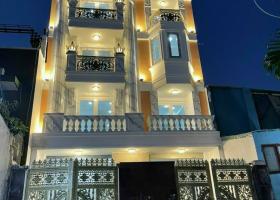 Bán khách sạn 15 phòng mặt tiền Nguyễn Minh Hoàng. DT: 4,3x18m, 4 lầu, 19,5 tỷ 7612841