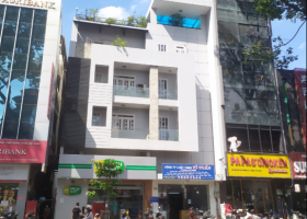 Bán nhà mặt tiền đường 3 Tháng 2 Phường 12 Quận 10. DT 8x20m nhà 2 lầu giá 30 tỷ TL. LH 0909.746.977 7809451