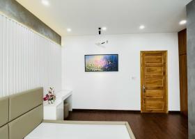 Bán 2.046,2m2 đất thổ cư 2 mặt tiền đường lớn Lê Văn Chí và đường Linh Trung , P. Linh trung, TP. Thủ Đức. Giá bán inbox. Liên hệ: 0902.650.739 7893899