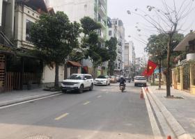 Bán nhà siêu vip mặt tiền Bùi Thị Xuân P. Bến Thành Quận 1 ngang 5,4, nở hậu, 4 lầu giá chỉ 32.5 tỷ 7946450