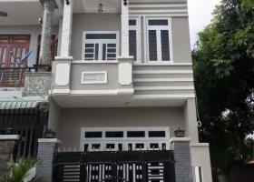 Cần bán Nhà góc 2 mặt tiền Phan Văn Trị nhà mới, xây kiên cố, Q. 5, 7998419