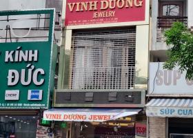 Bán nhà mặt tiền đường Cô Giang quận 1, DT: 4x14-4 lầu – giá chỉ hơn 28 tỷ 8070026