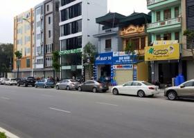 Bán nhà mặt tiền đường Lê Hồng Phong, Q. 10 - DT: 4x20m - 3 lầu 8072756