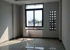 Bán nhà 4 tầng cực đẹp đường Hồ Văn Tư 71.5 m2 6.3 tỷ chợ Thủ Đức 8110769