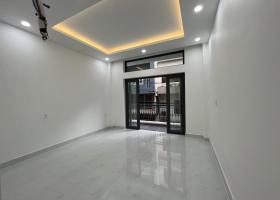 bán nhà mới xây HXH thông đường Thành Thái Q.10. DT: 4,1x16m, trệt 2 lầu 8126006