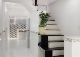 Chính chủ kẹt tiền bán nhà mặt tiền Lê Văn Sỹ, Q. Phú Nhuận, (4.5x27m), giá 32.3 tỷ TL, 0906302102 8156757