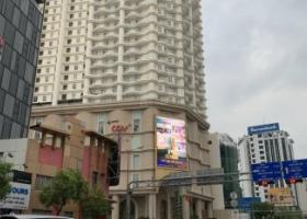 BÁN MẶT TIỀN ĐƯỜNG PHAN XÍCH LONG,DT:5X21M,KC:TRỆT 3 LẦU,GIÁ:30 TỶ LH: QUYÊN QUYÊN  (0906302102) 8166497
