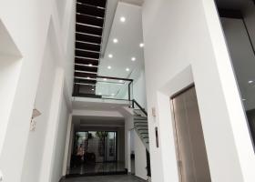 Bán Nhà Đẹp Xây Dựng Tâm Huyết Đẹp Như Hình q3, HXH 4.5*20M 8224801