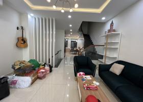 Bán nhà chính chủ mặt tiền đường số 14 KDC Himlam Q7. Giá Bán ; 26 tỷ. LH : 0934080888 8226502