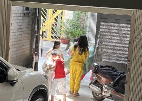 Bán nhà MT Tân Hương, Q.Tân Phú, DT 4.5x20  gồm 1 trệt 3 lầu. ST 8302357